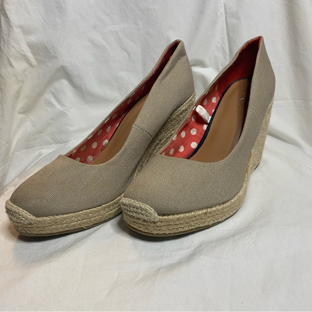 Merona Womens Tan Wedge Heel Shoes Size 7.5